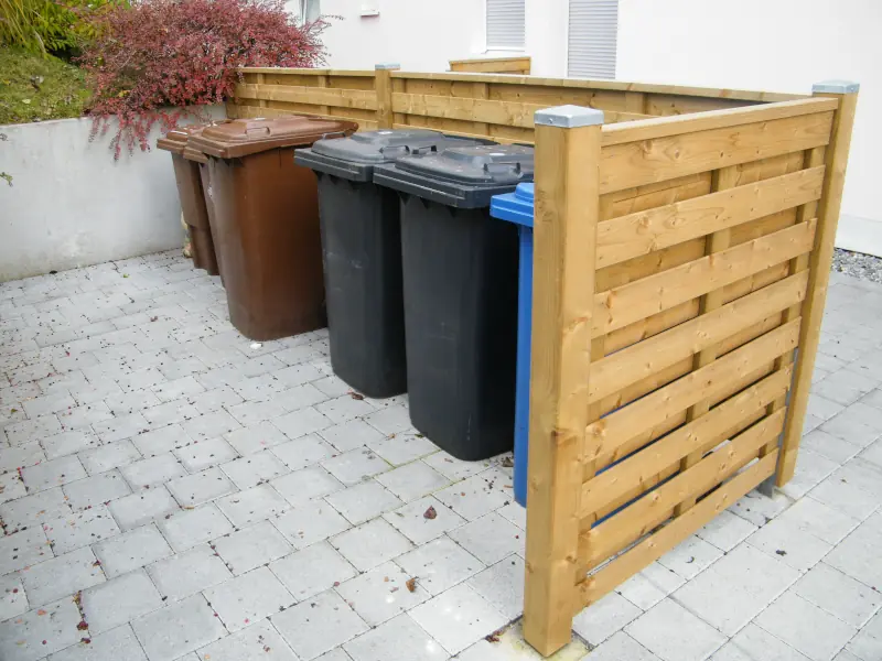 Mülleimerbox Sichtschutz aus Holz